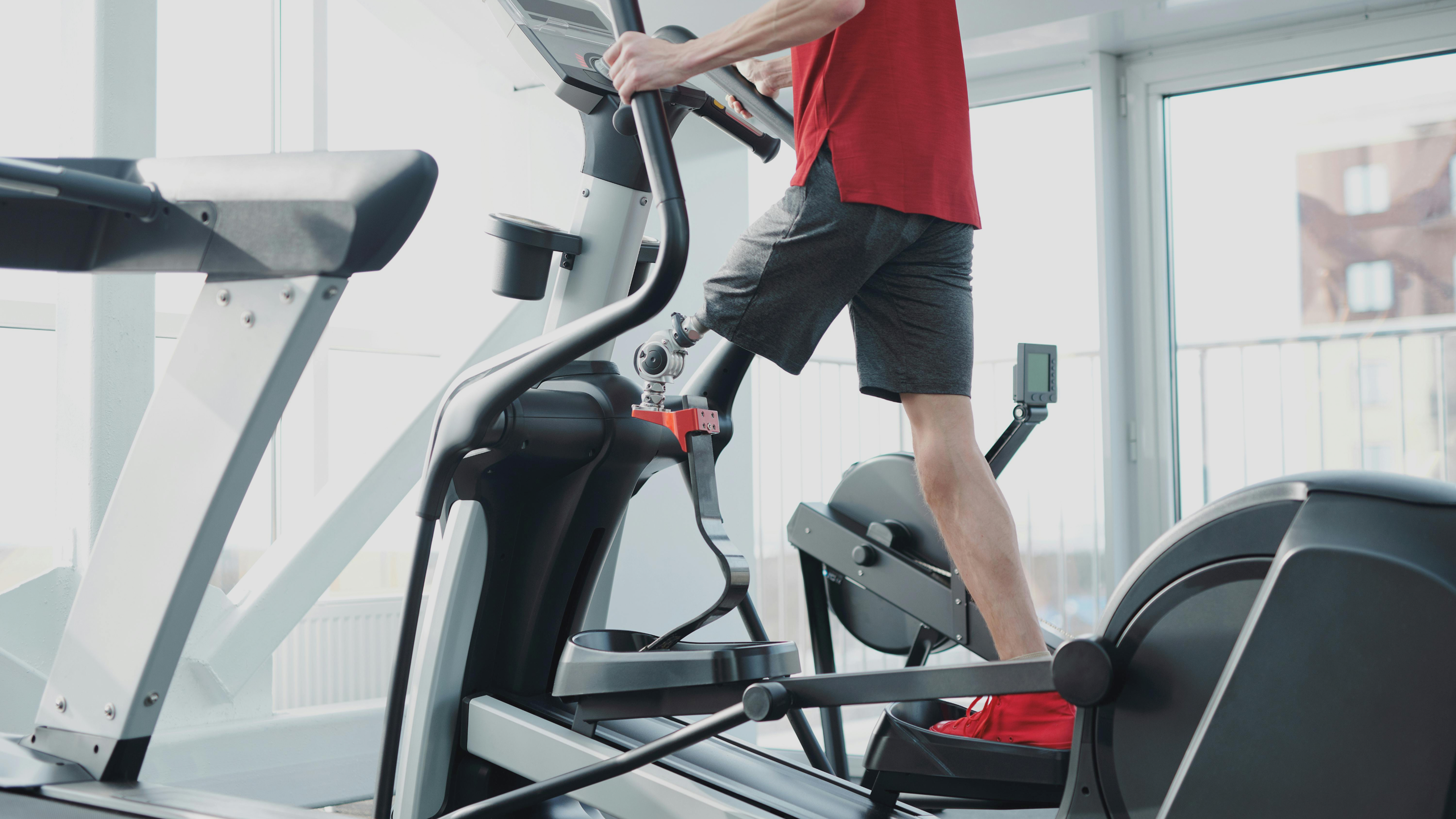Top 5 Reasons to Add an Elliptical to Your Gym